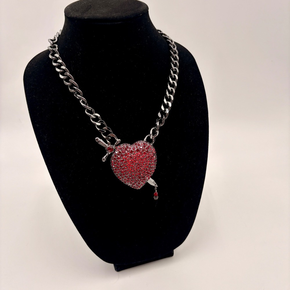 Betsey Johnson Red Rhinestone Dagger Heart Curb Chain Necklace Halloween NEW